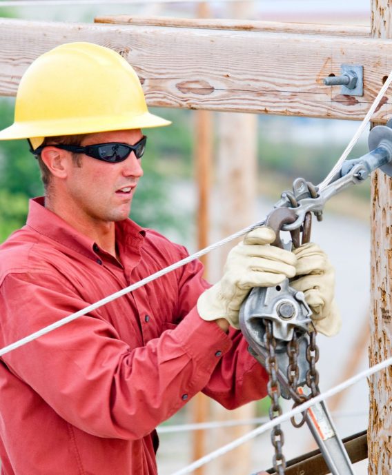 Electrical Lineworker & Management Technology