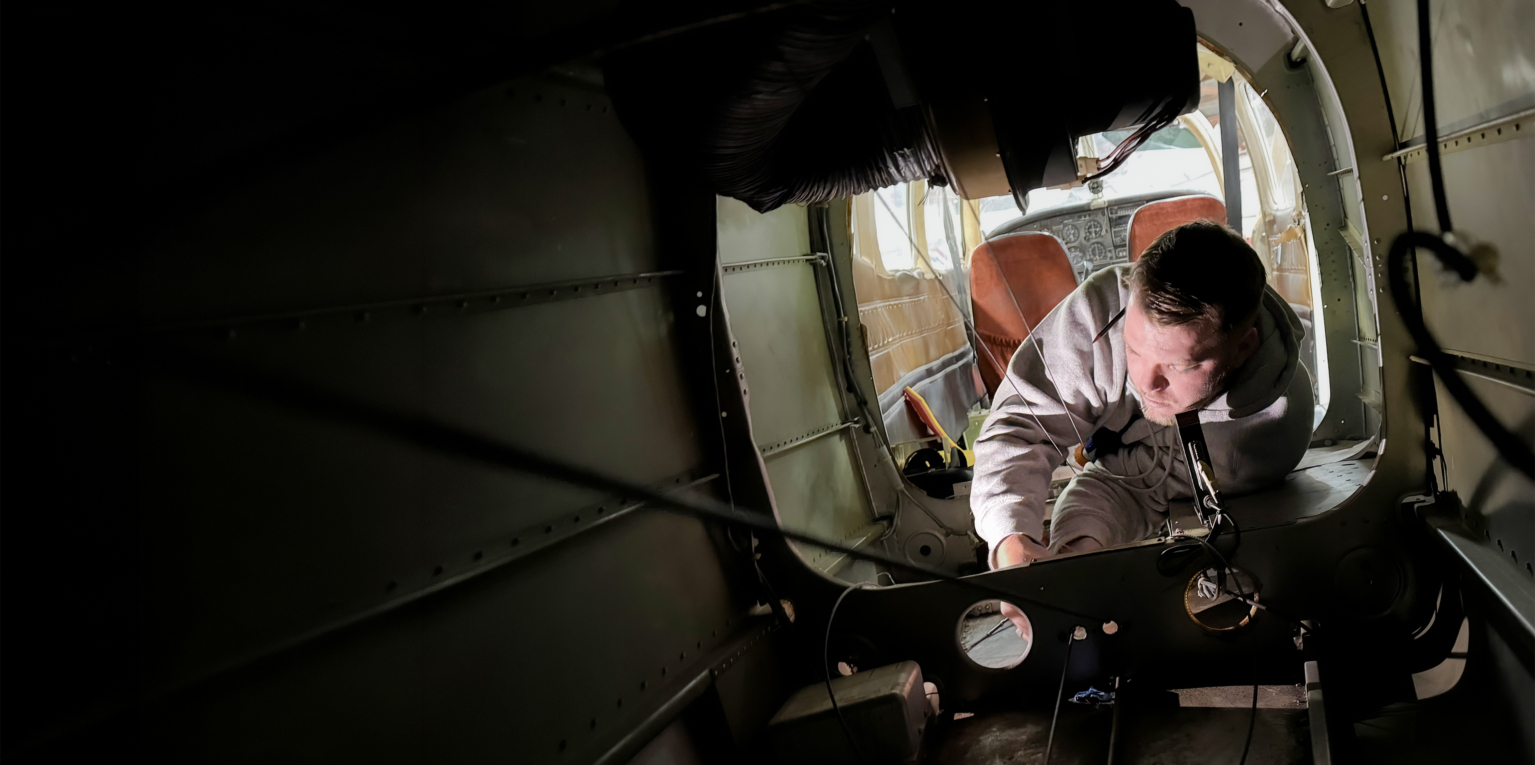 aviation-abilene student working on aircraft at TSTC in Abilene