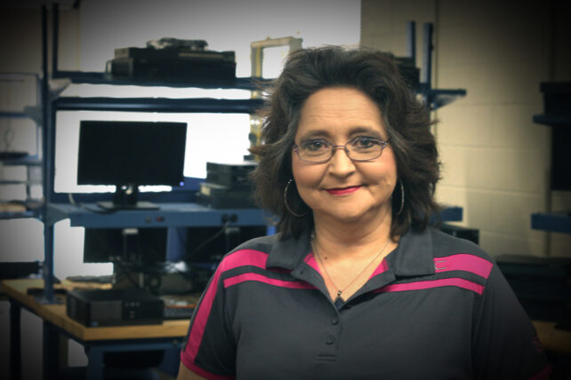 TSTC Computer Networking and Systems Administration instructor Renee Blackshear’s insatiable appetite for learning benefits her students.