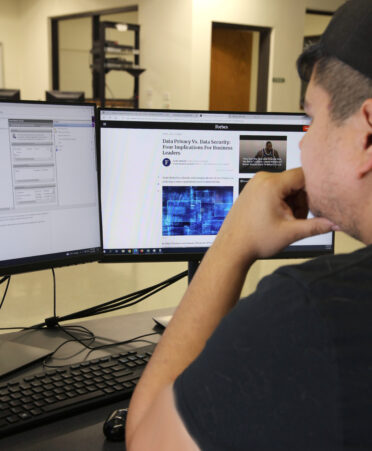 TSTC Cybersecurity student Samuel Sanders works on a digital data privacy assignment during a recent lab session.