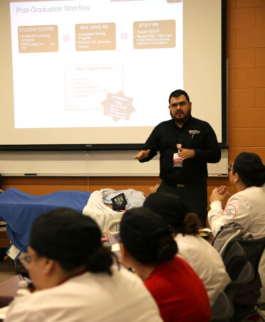 Ruben Mireles, human resources director for Harlingen Medical Center, speaks with TSTC Nursing students about job opportunities available at Harlingen Medical Center during a recent employer spotlight at TSTC’s Harlingen campus.