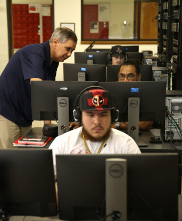 TSTC Cybersecurity students review the different types of networks in the Fundamentals of Networking Technologies course.