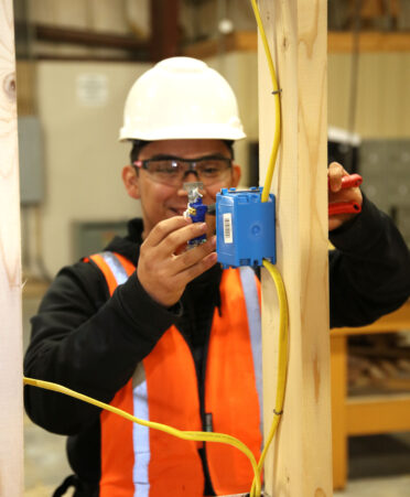TSTC’s Workforce Training and Continuing Education program has scholarships available for its NCCER Core, Carpentry and Electrical courses at TSTC’s Harlingen campus.
