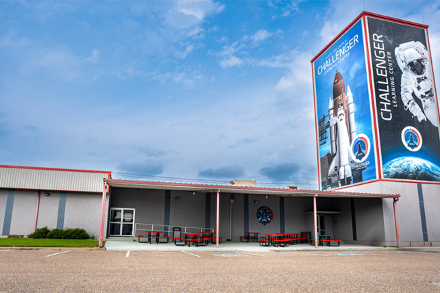 Challenger Learning Center exterior photo