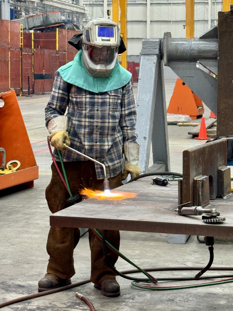 7D6E6959 5E63 43F9 8DC0 F6451A8D32CF 1 105 c - TSTC graduate’s welding career takes off with Komatsu