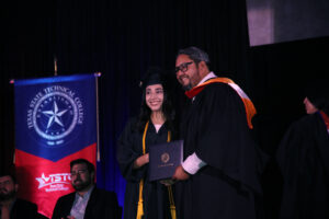 2R7A9859 300x200 - TSTC graduates ready to begin new future after summer commencement