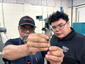 Like father, like son: TSTC Precision Machining Technology student inspired by father’s machinist career IMG 5589 300x225 - Like father, like son: TSTC Precision Machining Technology student inspired by father’s machinist career