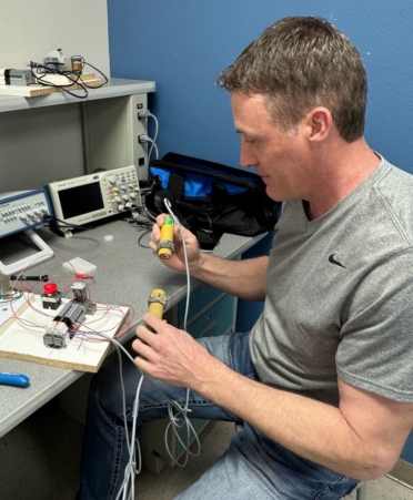 Jason Merritt, a TSTC Automation and Controls Technology student, works part time for the program’s instructors as a lab assistant. (Photo courtesy of TSTC.)