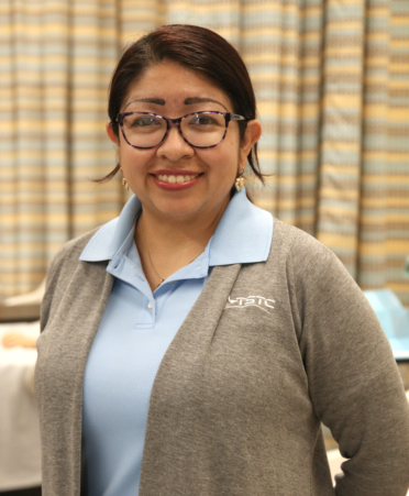 Mayra Clemente is a Health Information Technology student, as well as a lab assistant for the Vocational Nursing and LVN to RN Transition Nursing programs, at TSTC’s Harlingen campus.