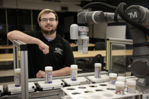 2R7A0423 300x200 - Hands-on curiosity paved the way for TSTC Mechatronics graduate