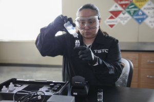 Army veteran reconnects with her roots, builds future at TSTC 2R7A9887 300x200 - Army veteran reconnects with her roots, builds future at TSTC