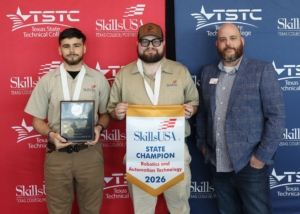 Four TSTC students to represent Fort Bend County at SkillsUSA national competition IMG SkillsUSARobotics 300x214 - Four TSTC students to represent Fort Bend County at SkillsUSA national competition