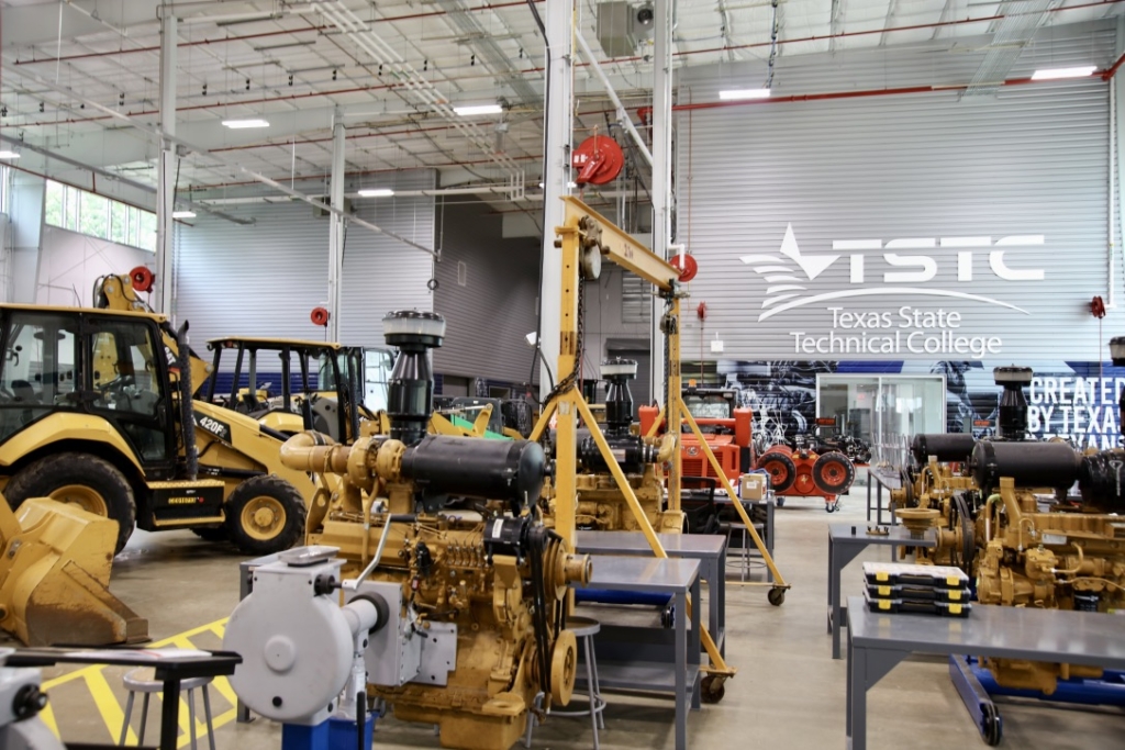 906B4A8B 18F2 4E73 A390 29C495B2CE57 1 105 c 1024x683 - A year of momentum at TSTC&rsquo;s Diesel Power Technologies Center in Marshall