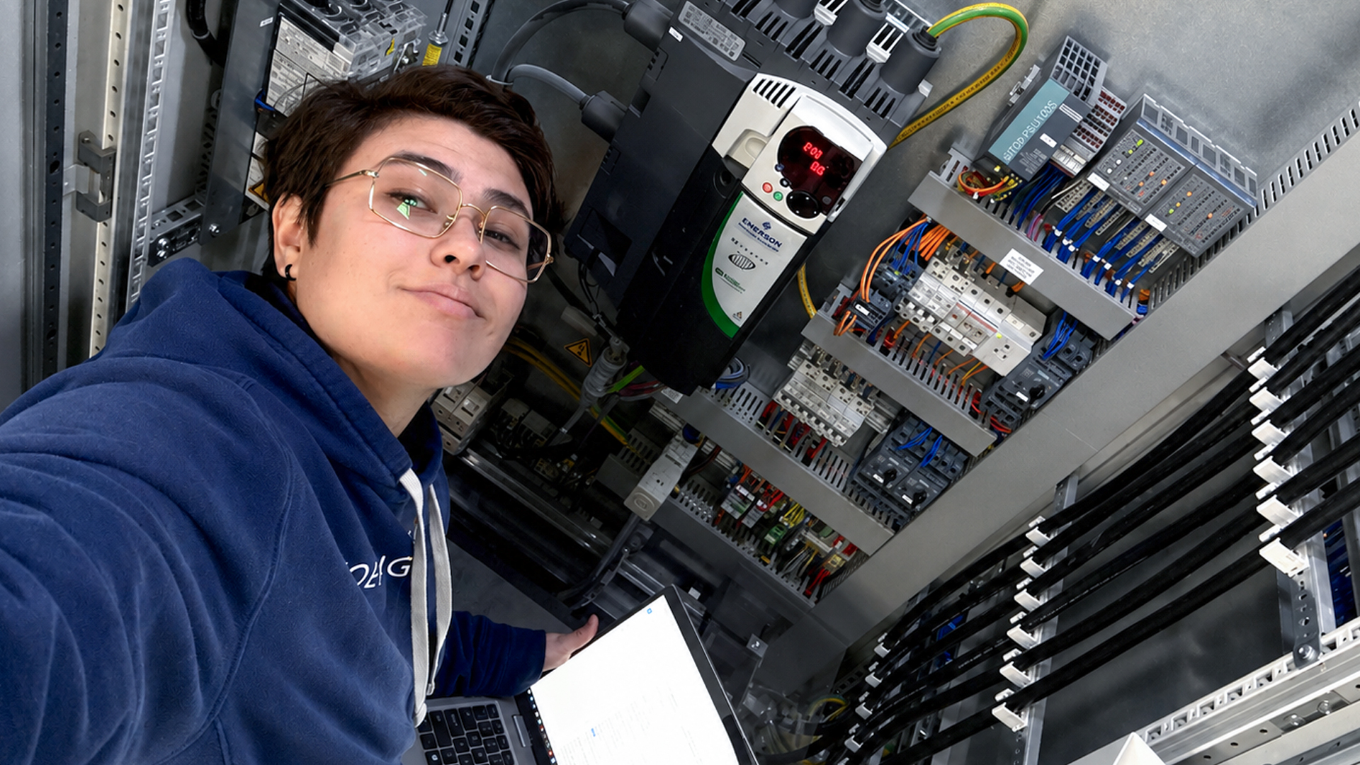 Featured - Wind Energy | TSTC Alumna Finds Opportunity Across the Globe feature elw alum02 - Featured - Wind Energy | TSTC Alumna Finds Opportunity Across the Globe
