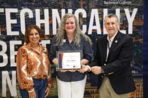 Five TSTC in Harlingen employees receive Chancellor’s Cornerstone Award 2R7A8175 2 300x200 - Five TSTC in Harlingen employees receive Chancellor’s Cornerstone Award