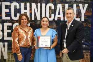 Five TSTC in Harlingen employees receive Chancellor’s Cornerstone Award 2R7A8238 2 300x200 - Five TSTC in Harlingen employees receive Chancellor’s Cornerstone Award