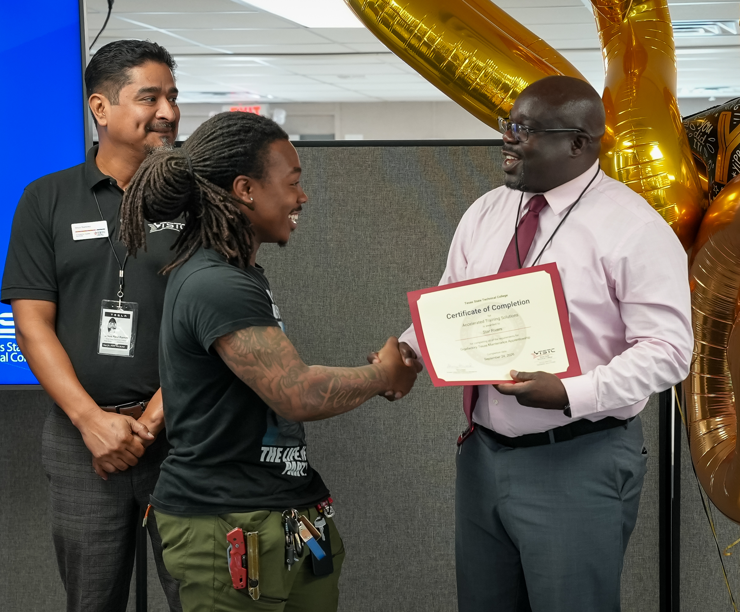 Tesla employees complete TSTC maintenance apprenticeship in New Braunfels Star Rivers 2 - Tesla employees complete TSTC maintenance apprenticeship in New Braunfels